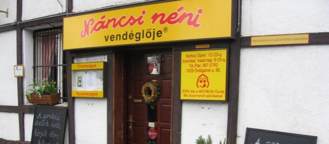 Náncsi néni